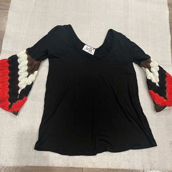 [S]VaVa By Joy Han Black Rayon Blouse with Multicolor Crochet Bell Sleeves - Picture 1 of 7